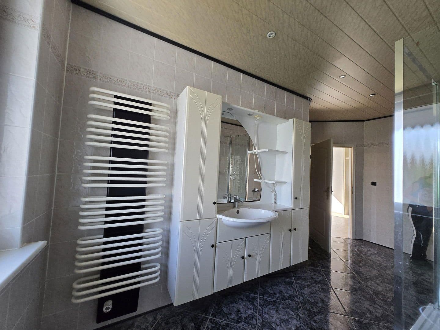 Pronájem domu 184 m², pozemek 222 m², Weinbergstr. 59, Bad Schönborn, Bádensko-Württembersko Pronájem domu 184 m², pozemek 222 m², Weinbergstr. 59, Bad Schönborn, Bádensko-Württembersko