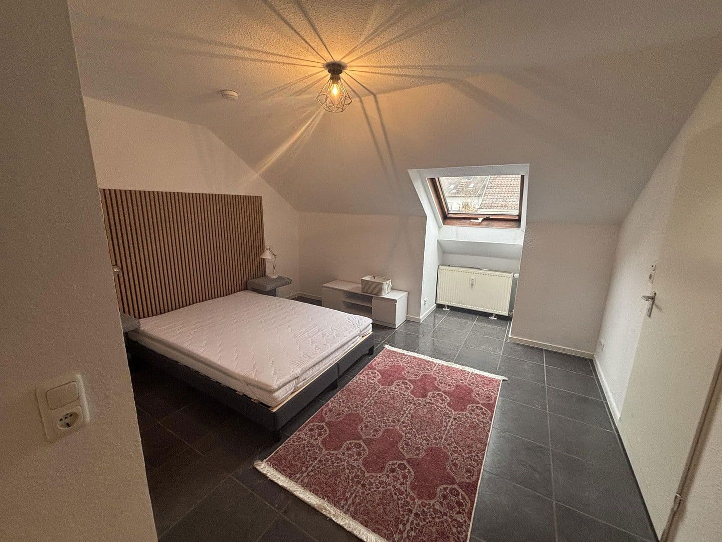 Pronájem bytu 1+1 52 m², Gerbrunn, Bavorsko Pronájem bytu 1+1 52 m², Gerbrunn, Bavorsko