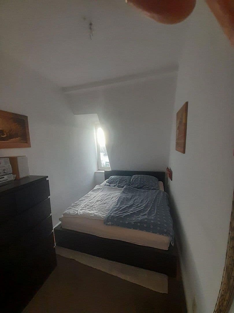 Pronájem bytu 2+1 55 m², Holtenauer Straße 211, Kiel, Šlesvicko-Holštýnsko Pronájem bytu 2+1 55 m², Holtenauer Straße 211, Kiel, Šlesvicko-Holštýnsko