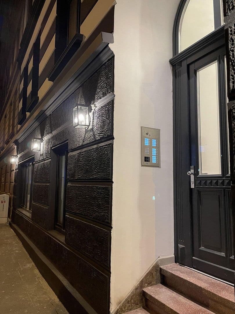 Pronájem bytu 2+1 55 m², Holtenauer Straße 211, Kiel, Šlesvicko-Holštýnsko Pronájem bytu 2+1 55 m², Holtenauer Straße 211, Kiel, Šlesvicko-Holštýnsko