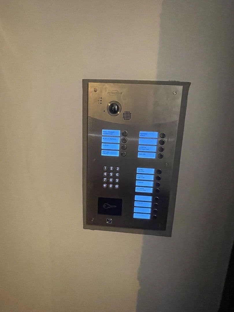 Pronájem bytu 2+1 55 m², Holtenauer Straße 211, Kiel, Šlesvicko-Holštýnsko Pronájem bytu 2+1 55 m², Holtenauer Straße 211, Kiel, Šlesvicko-Holštýnsko