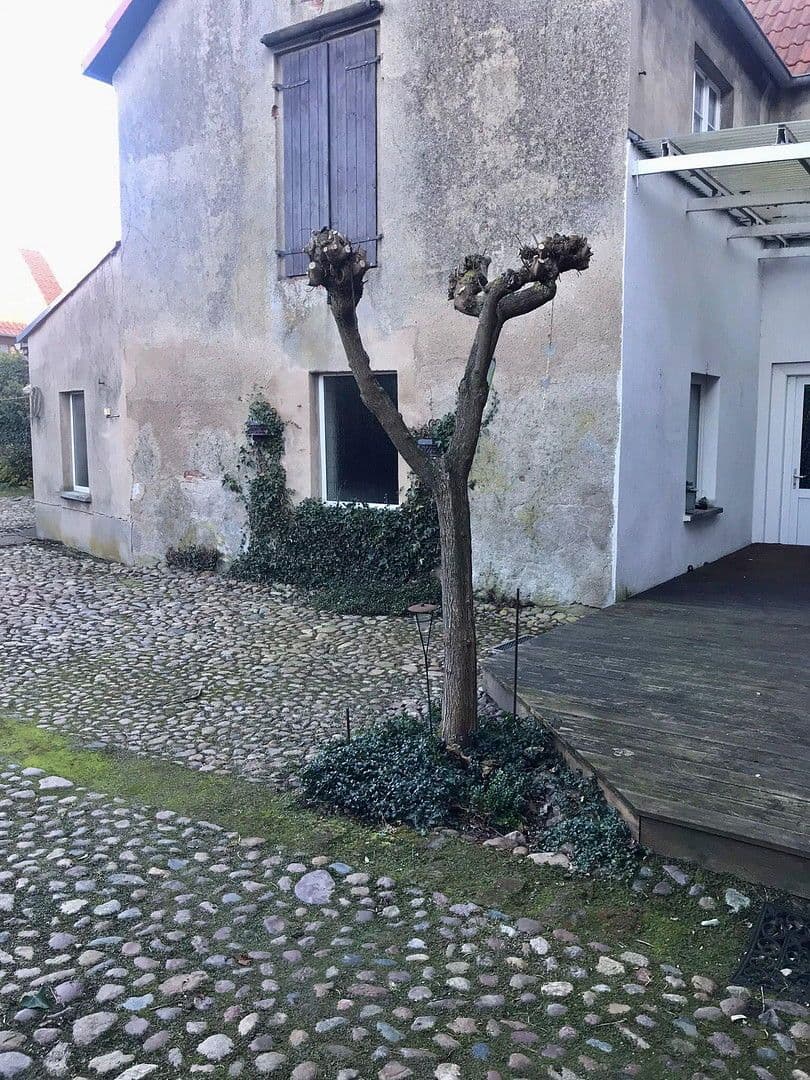 Prodej domu 260 m², pozemek 1.800 m², Lindenplatz 1, Arendsee (Altmark), Sasko-Anhaltsko Prodej domu 260 m², pozemek 1.800 m², Lindenplatz 1, Arendsee (Altmark), Sasko-Anhaltsko