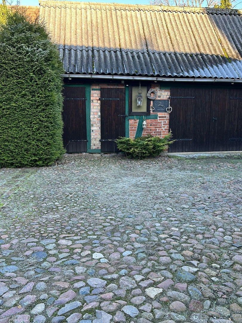 Prodej domu 260 m², pozemek 1.800 m², Lindenplatz 1, Arendsee (Altmark), Sasko-Anhaltsko Prodej domu 260 m², pozemek 1.800 m², Lindenplatz 1, Arendsee (Altmark), Sasko-Anhaltsko