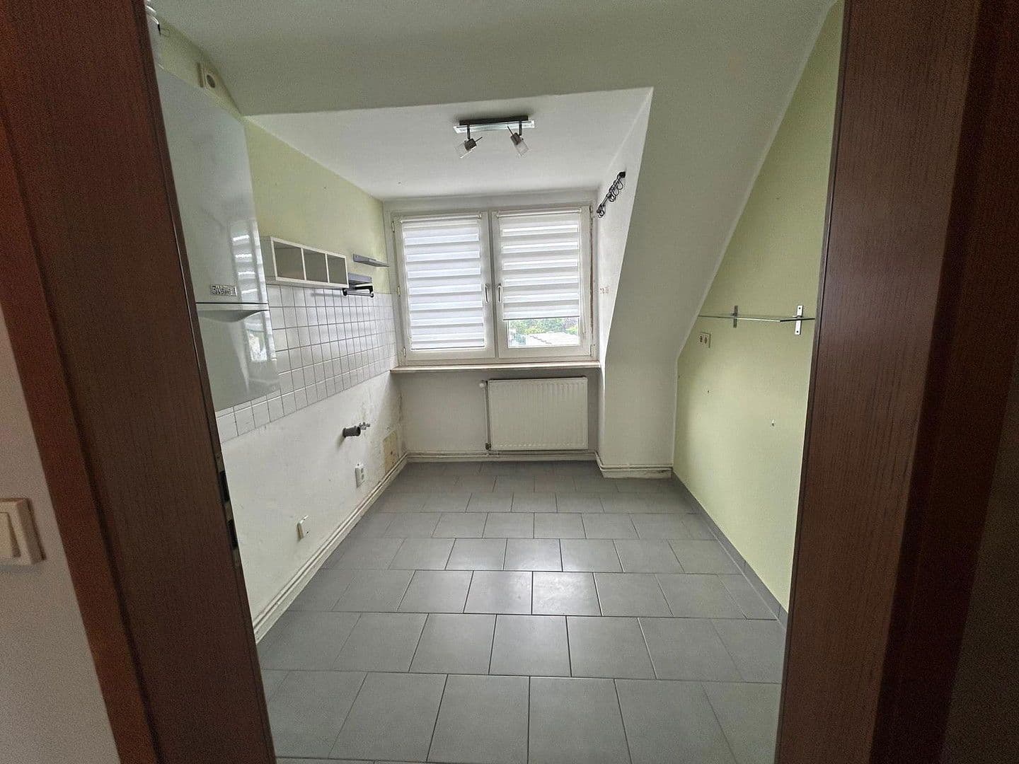 Pronájem bytu 3+1 65 m², Velbert, Severní Porýní-Vestfálsko Pronájem bytu 3+1 65 m², Velbert, Severní Porýní-Vestfálsko