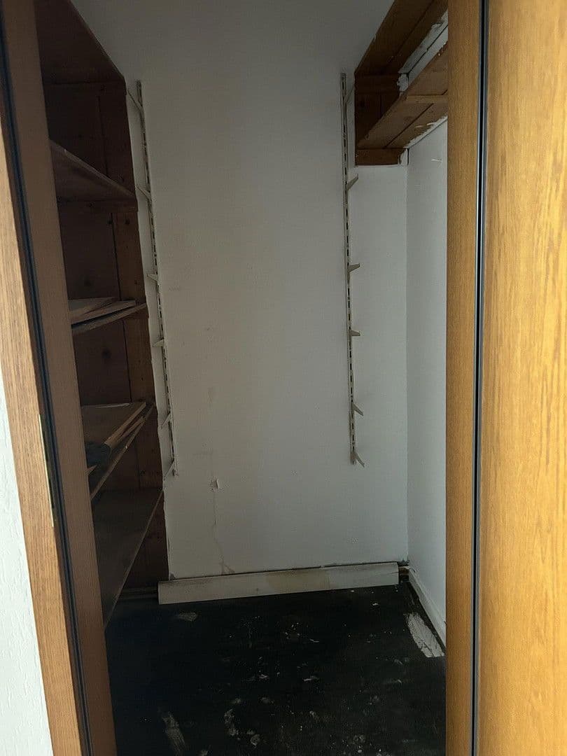 Pronájem bytu 3+1 65 m², Velbert, Severní Porýní-Vestfálsko Pronájem bytu 3+1 65 m², Velbert, Severní Porýní-Vestfálsko