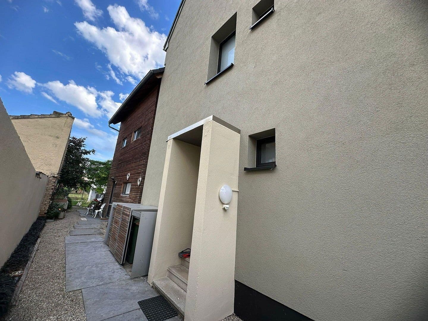 Pronájem bytu 4+kk 108 m², Rheinauer Str. 34, Brühl, Bádensko-Württembersko Pronájem bytu 4+kk 108 m², Rheinauer Str. 34, Brühl, Bádensko-Württembersko
