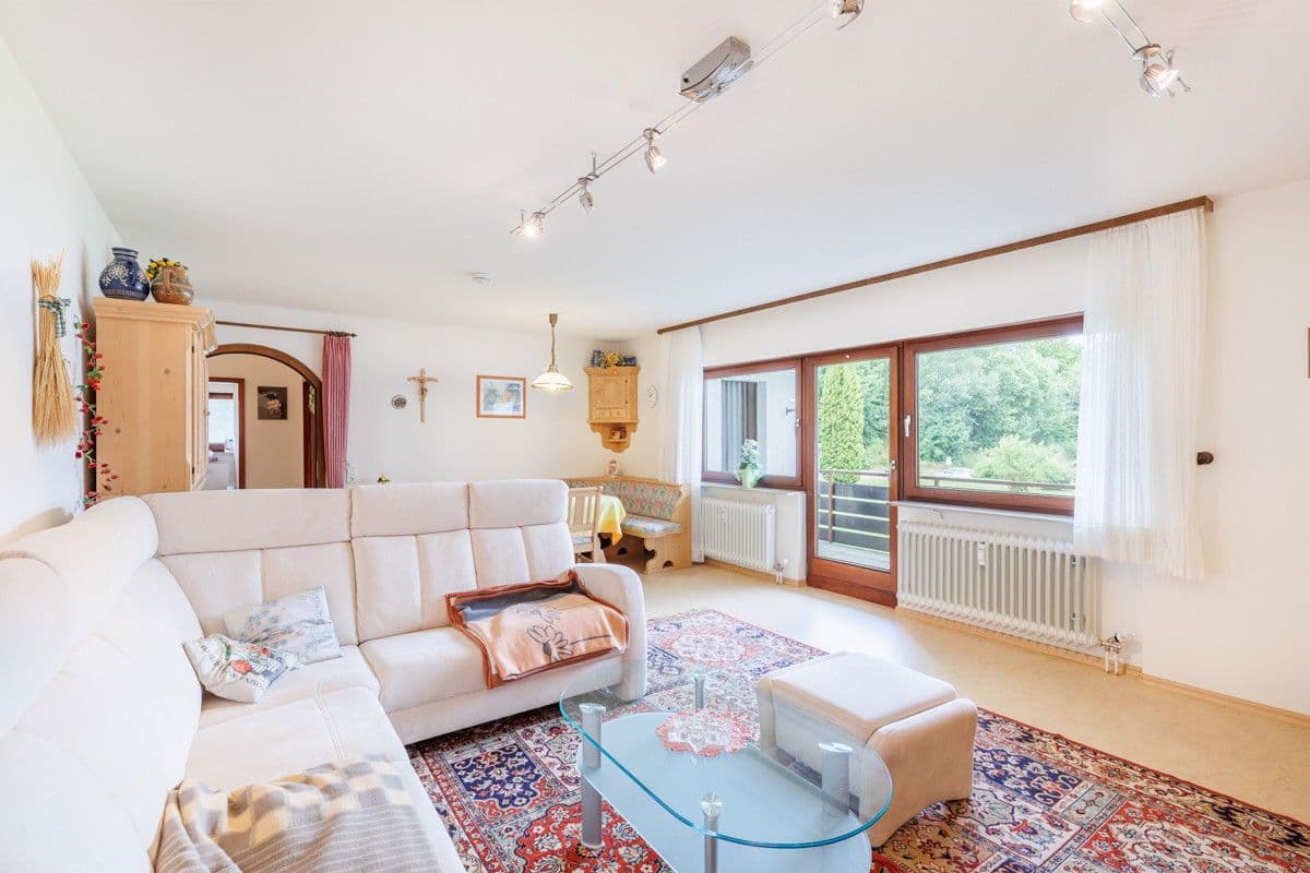 Pronájem bytu 2+1 73 m², Kapellenweg, Titisee-Neustadt, Bádensko-Württembersko Pronájem bytu 2+1 73 m², Kapellenweg, Titisee-Neustadt, Bádensko-Württembersko