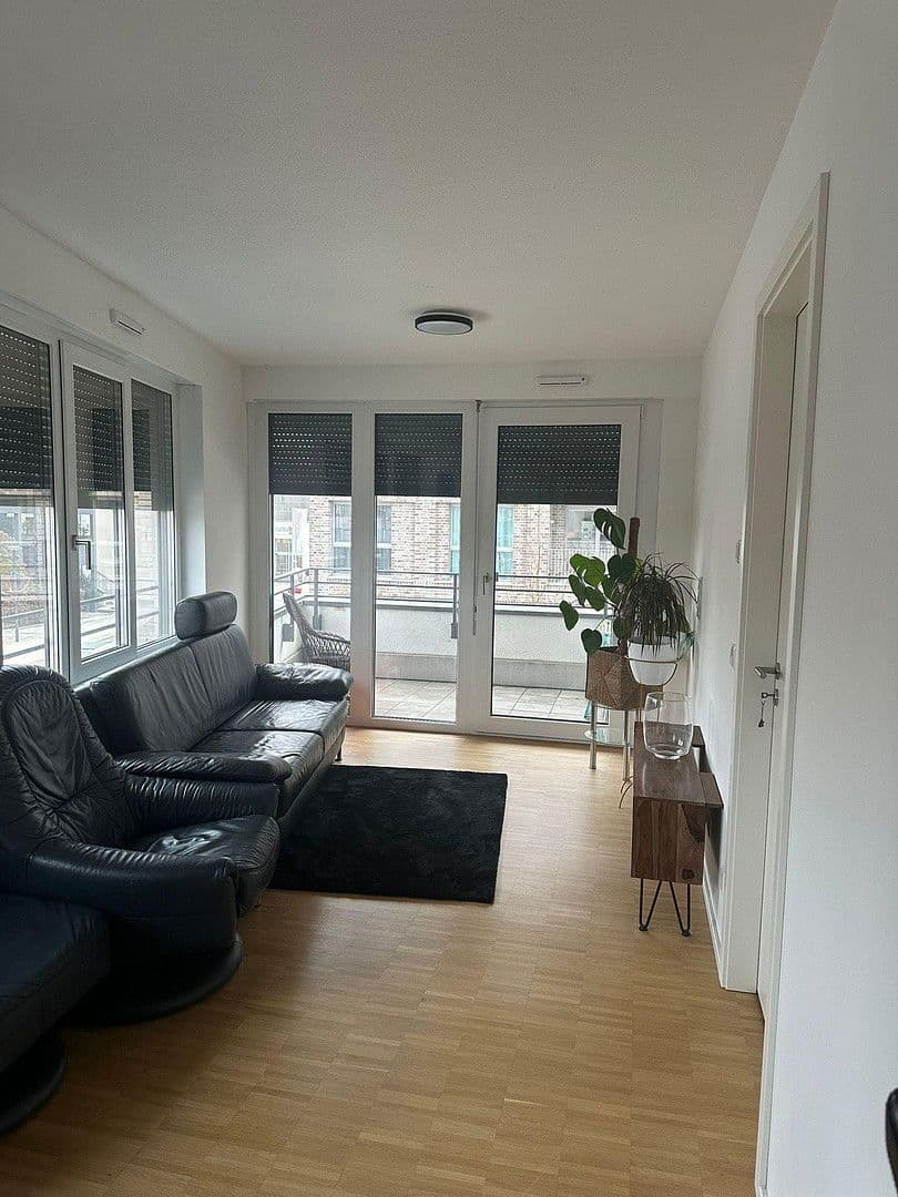 Pronájem bytu 2+1 63 m², Johanna-Dachs-Str. 34, Regensburg, Bavorsko Pronájem bytu 2+1 63 m², Johanna-Dachs-Str. 34, Regensburg, Bavorsko