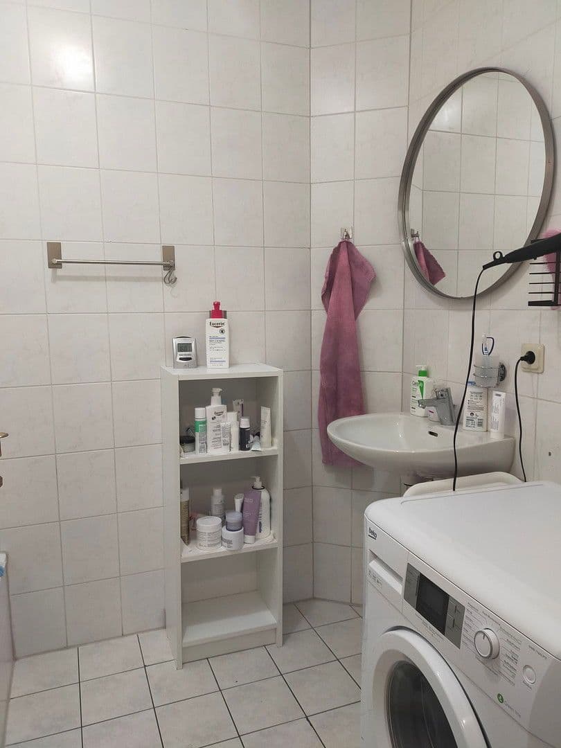 Pronájem bytu 2+1 54 m², Talstraße 8a, Wolpertshausen, Bádensko-Württembersko Pronájem bytu 2+1 54 m², Talstraße 8a, Wolpertshausen, Bádensko-Württembersko