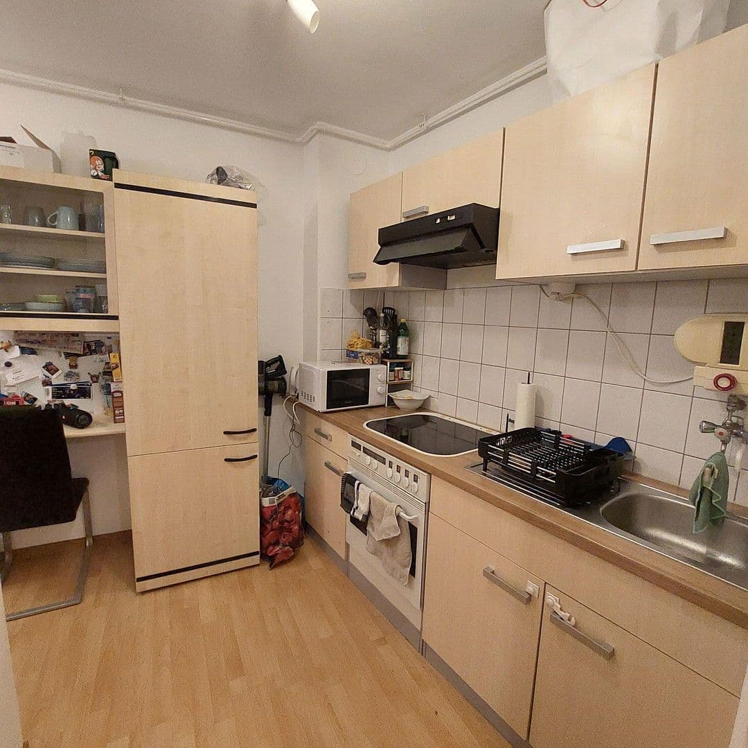 Pronájem bytu 1+1 41 m², Gellertstraße 46, Karlsruhe, Bádensko-Württembersko Pronájem bytu 1+1 41 m², Gellertstraße 46, Karlsruhe, Bádensko-Württembersko