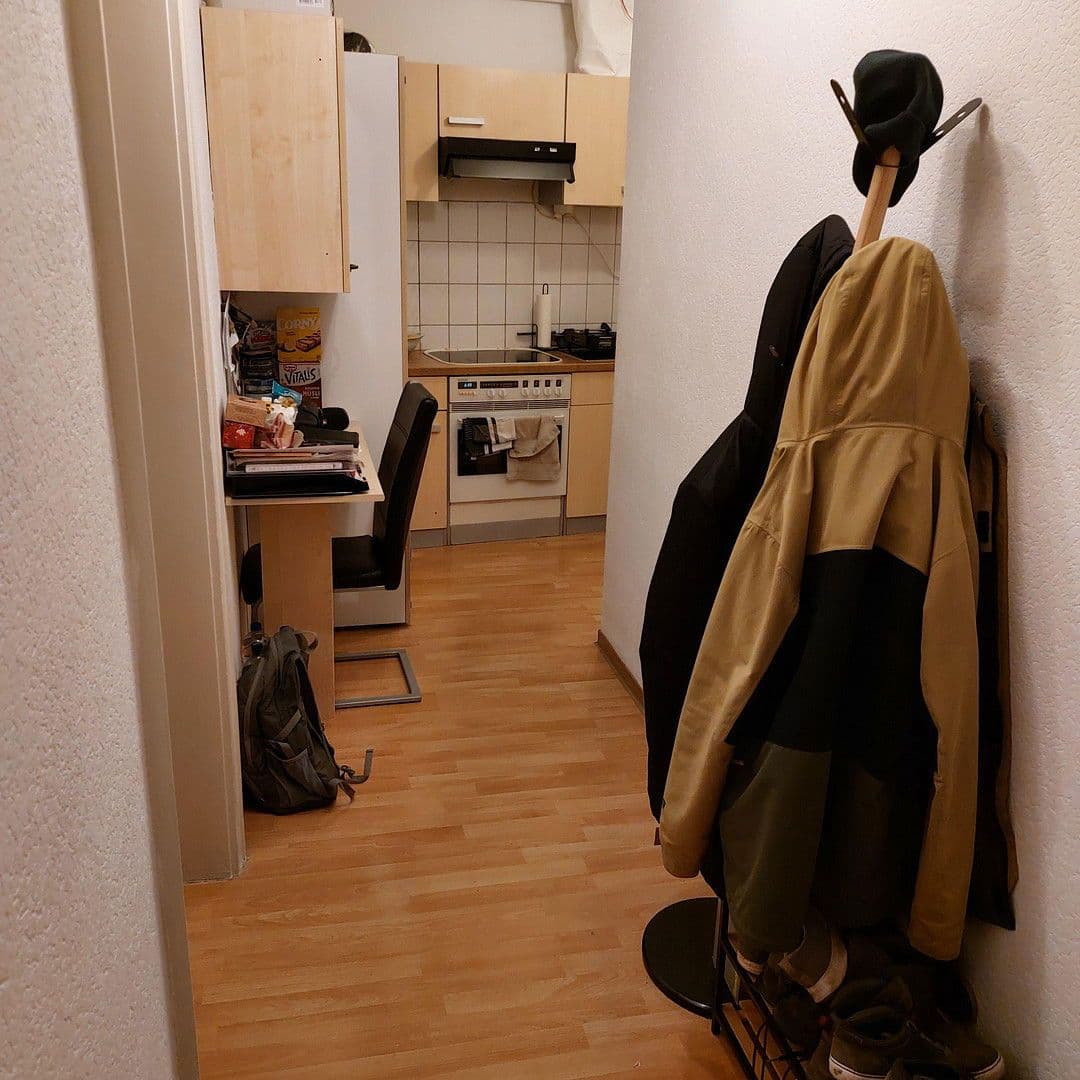 Pronájem bytu 1+1 41 m², Gellertstraße 46, Karlsruhe, Bádensko-Württembersko Pronájem bytu 1+1 41 m², Gellertstraße 46, Karlsruhe, Bádensko-Württembersko