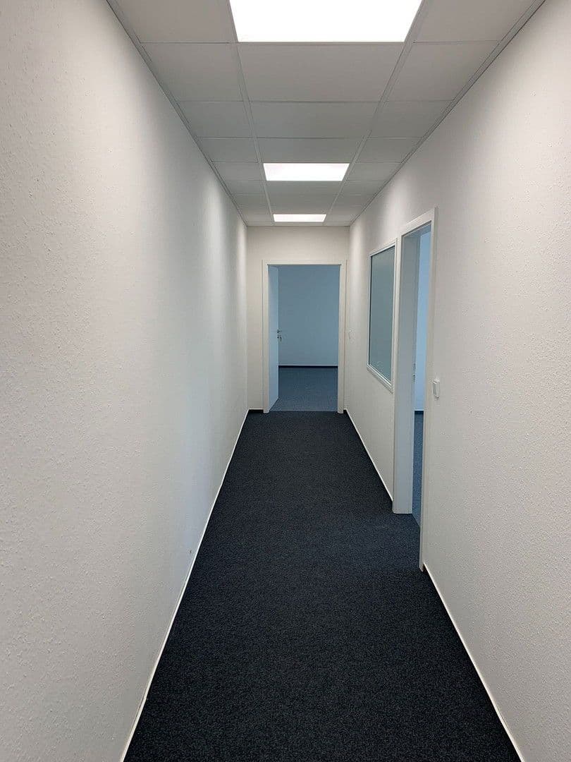 Pronájem kanceláře 210 m², Rapsacker 13c, Lübeck, Šlesvicko-Holštýnsko Pronájem kanceláře 210 m², Rapsacker 13c, Lübeck, Šlesvicko-Holštýnsko