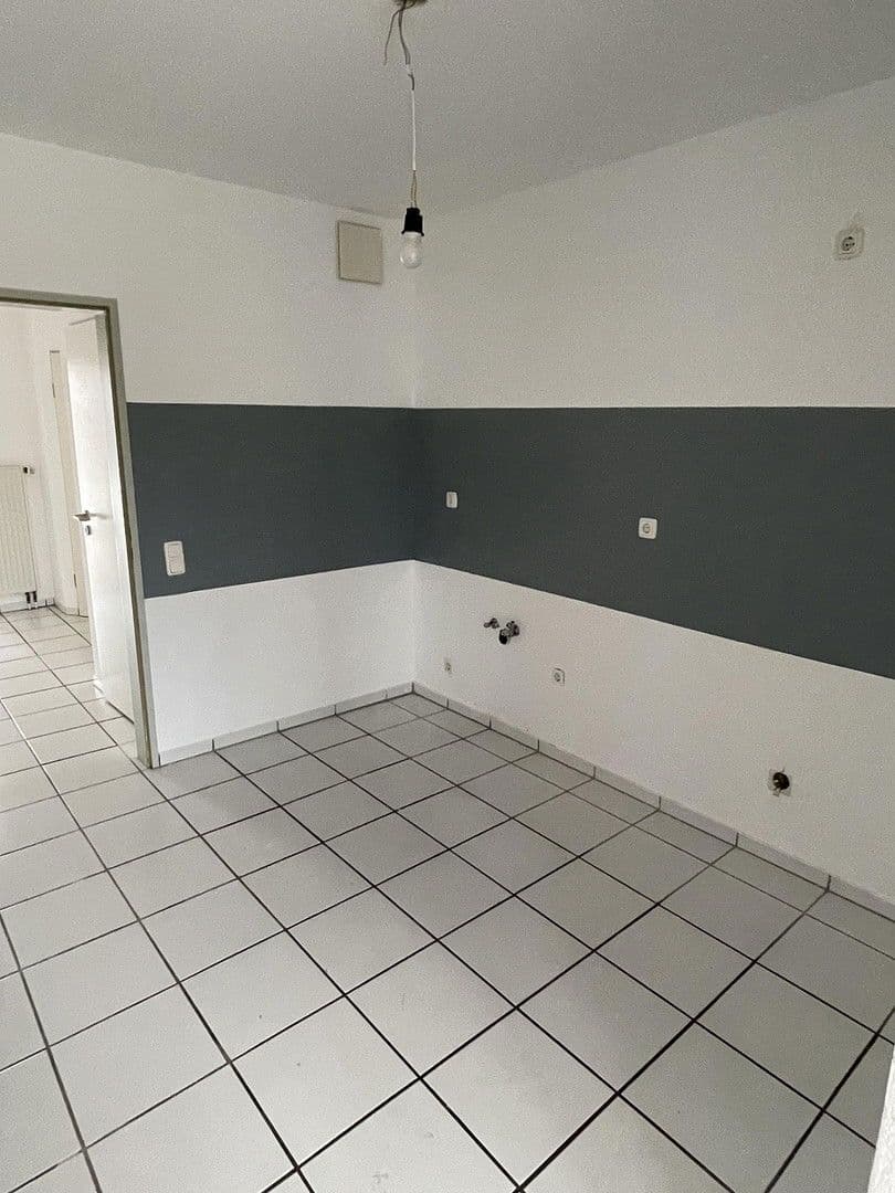 Pronájem bytu 3+1 100 m², Kreuzau, Severní Porýní-Vestfálsko Pronájem bytu 3+1 100 m², Kreuzau, Severní Porýní-Vestfálsko