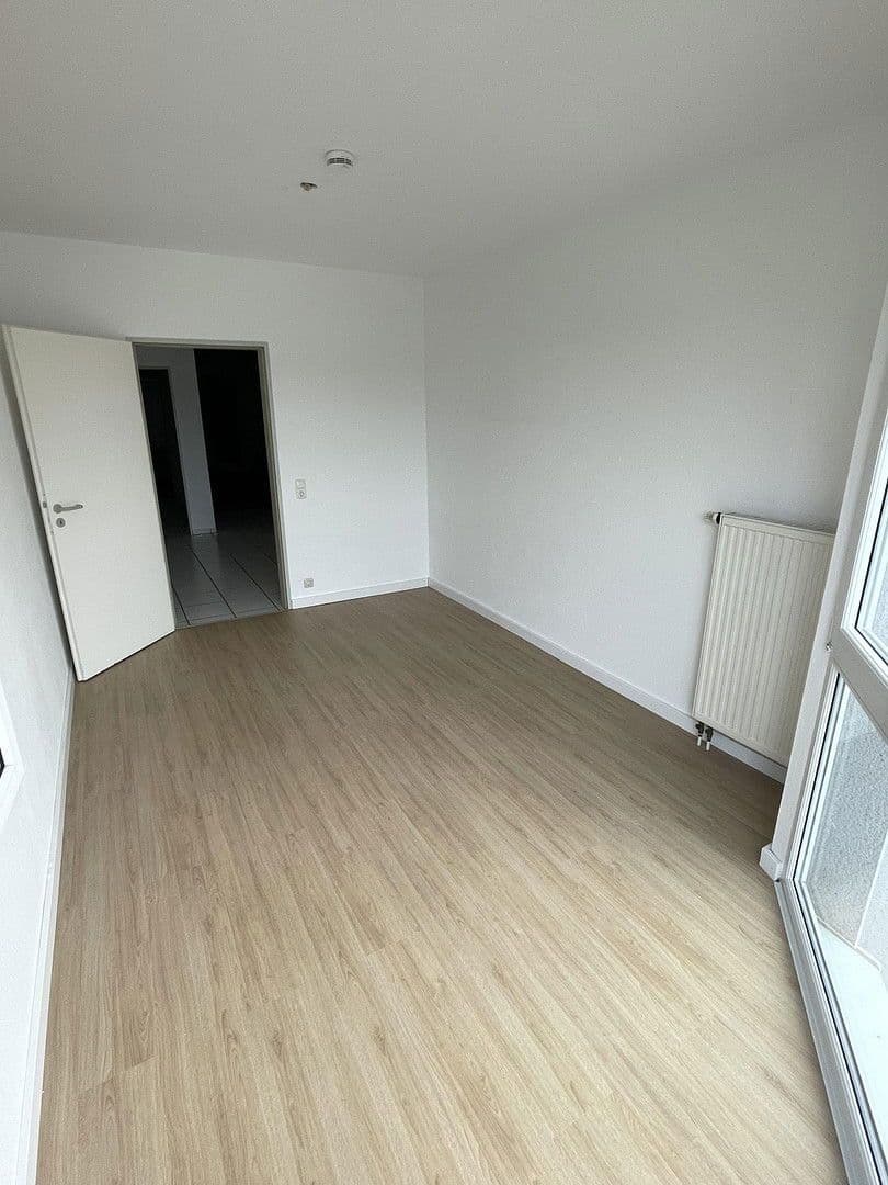 Pronájem bytu 3+1 100 m², Kreuzau, Severní Porýní-Vestfálsko Pronájem bytu 3+1 100 m², Kreuzau, Severní Porýní-Vestfálsko