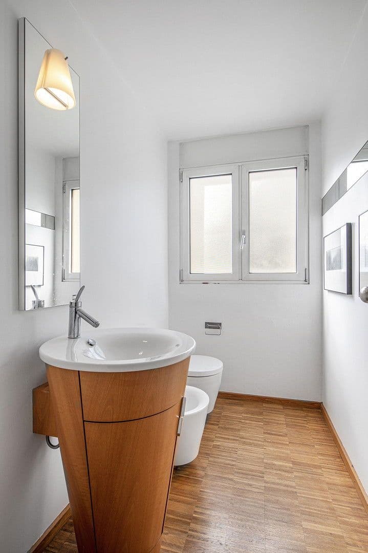 Pronájem bytu 3+1 144 m², München, Bavorsko Pronájem bytu 3+1 144 m², München, Bavorsko