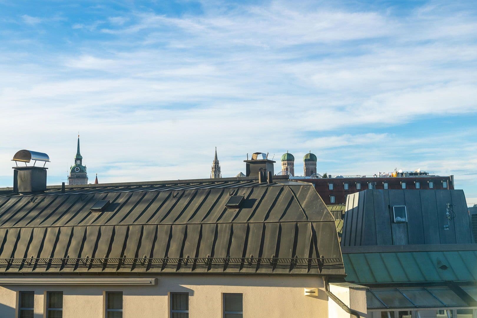 Pronájem bytu 3+1 144 m², München, Bavorsko Pronájem bytu 3+1 144 m², München, Bavorsko