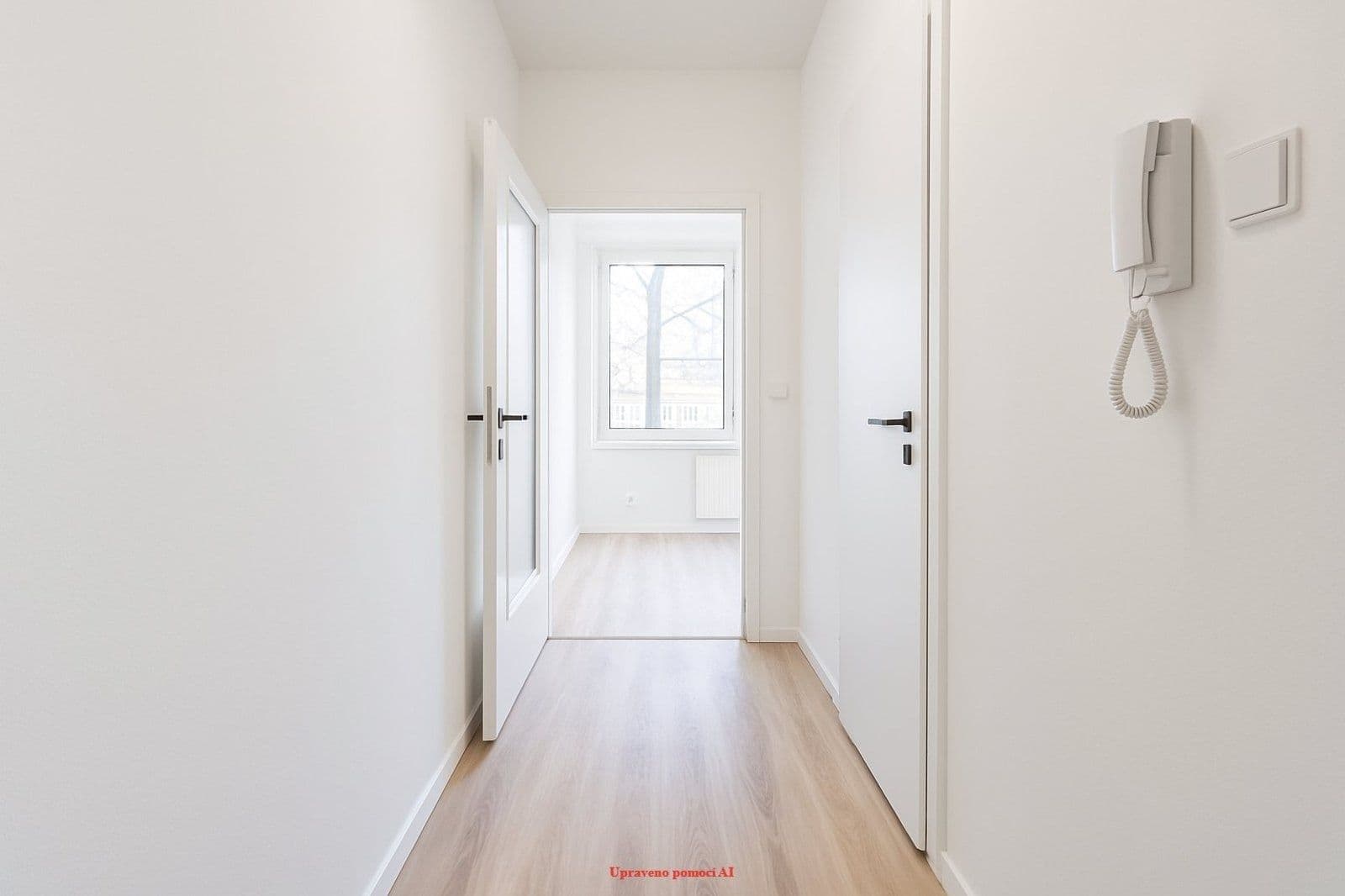 Pronájem bytu 1+kk 33 m², nám. Republiky, Havířov, Moravskoslezský kraj Pronájem bytu 1+kk 33 m², nám. Republiky, Havířov, Moravskoslezský kraj