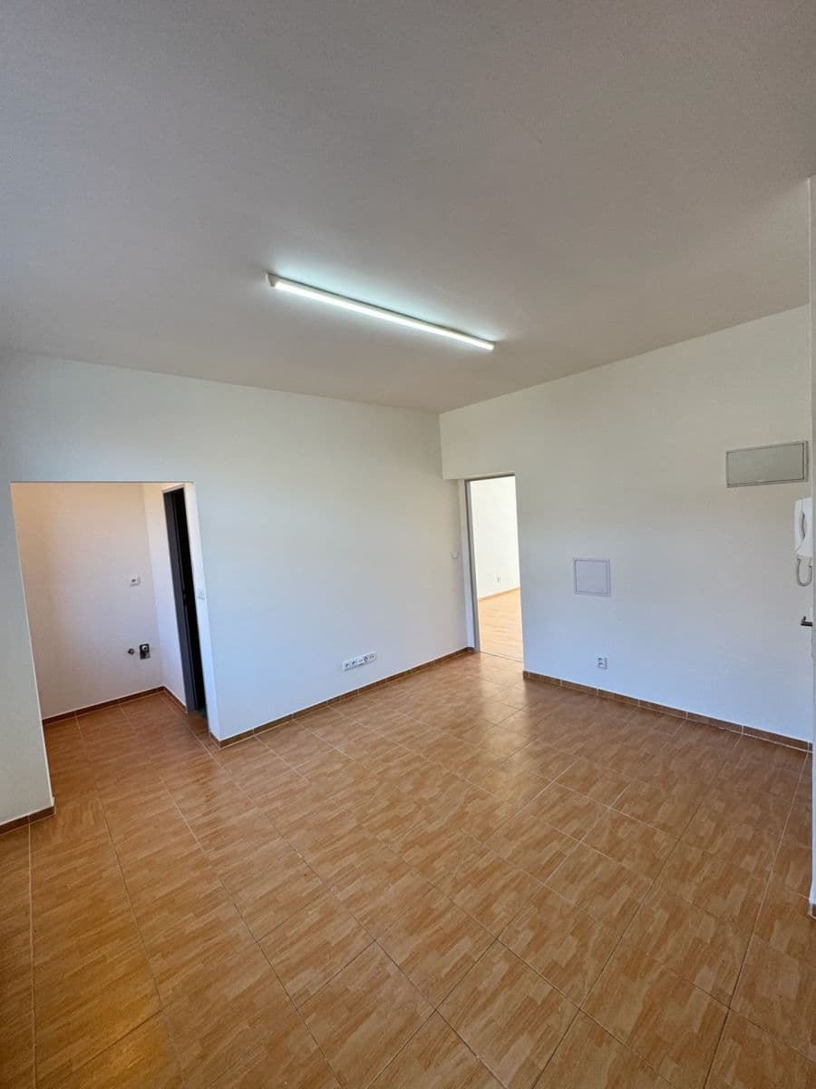 Pronájem bytu 2+kk 43 m², Vinoční, Brno, Jihomoravský kraj Pronájem bytu 2+kk 43 m², Vinoční, Brno, Jihomoravský kraj