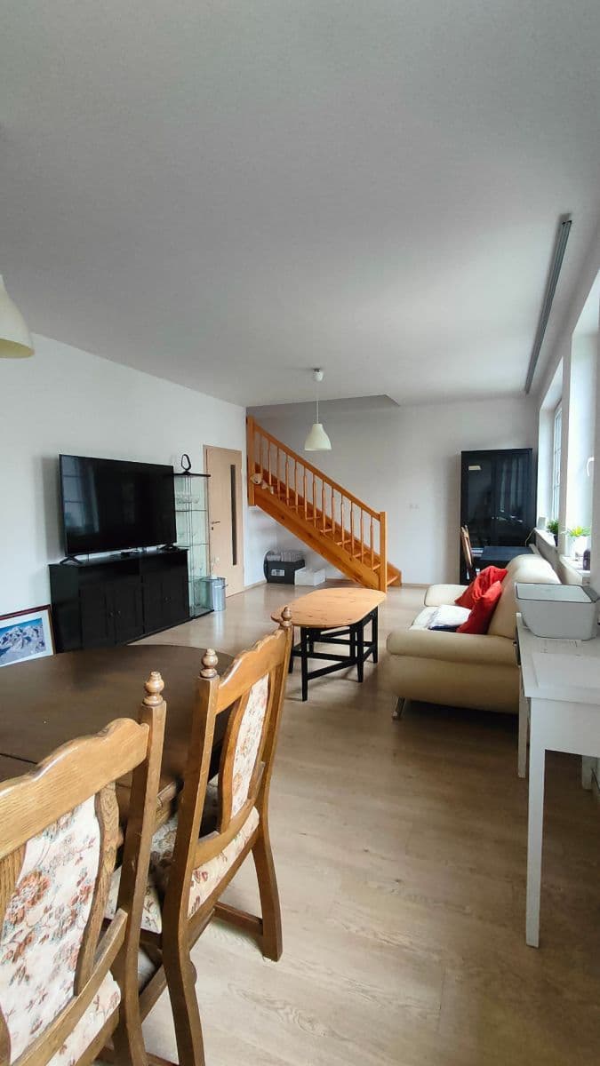 Prodej bytu 2+kk 85 m², V Zahradách, Beroun, Středočeský kraj Prodej bytu 2+kk 85 m², V Zahradách, Beroun, Středočeský kraj