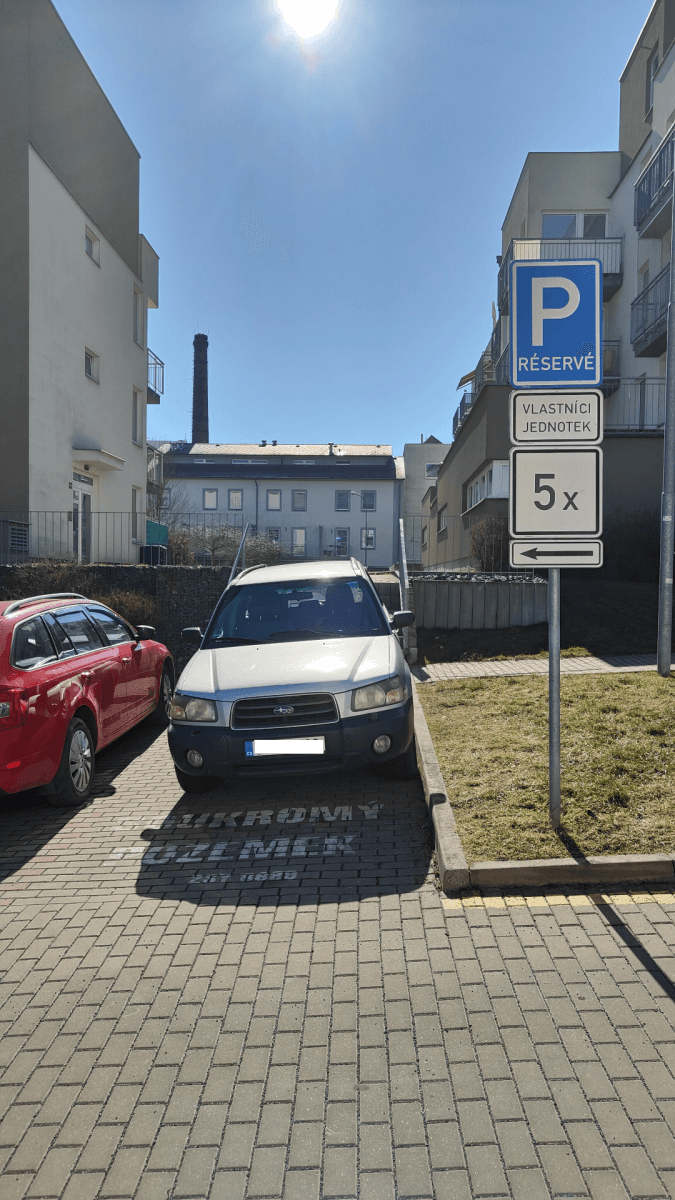 Prodej bytu 2+kk 85 m², V Zahradách, Beroun, Středočeský kraj Prodej bytu 2+kk 85 m², V Zahradách, Beroun, Středočeský kraj