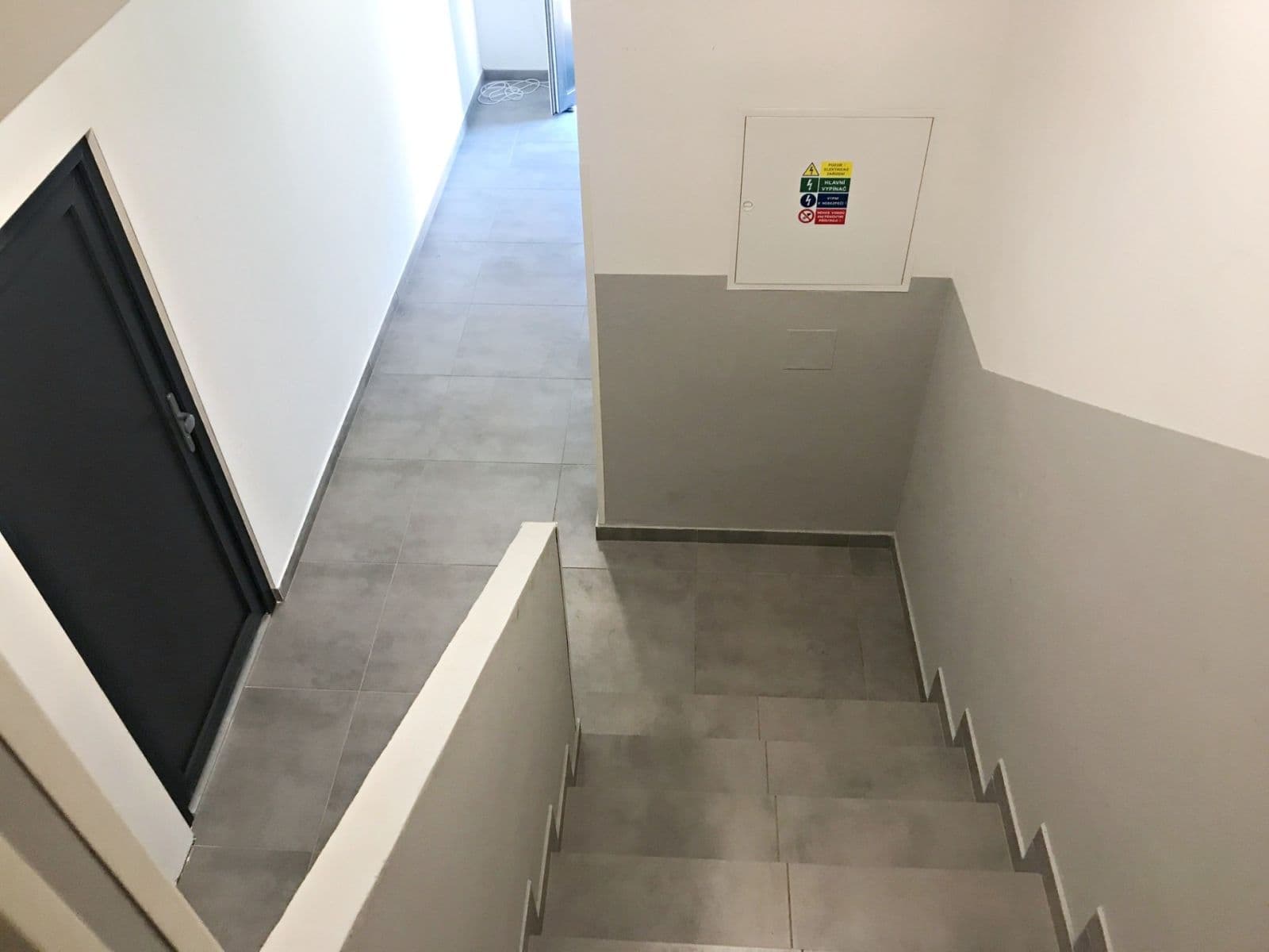 Pronájem bytu 3+kk 64 m², Nad Vápenkami, Kladno, Středočeský kraj Pronájem bytu 3+kk 64 m², Nad Vápenkami, Kladno, Středočeský kraj