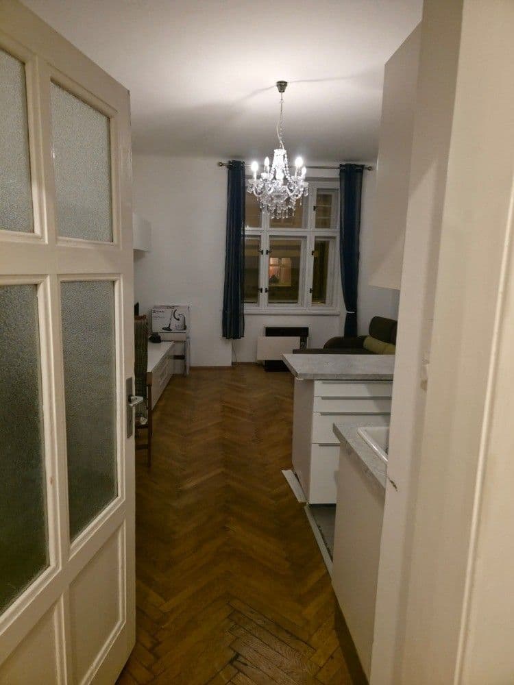 Prodej bytu 2+kk 55 m², Písecká, Praha, Praha Prodej bytu 2+kk 55 m², Písecká, Praha, Praha