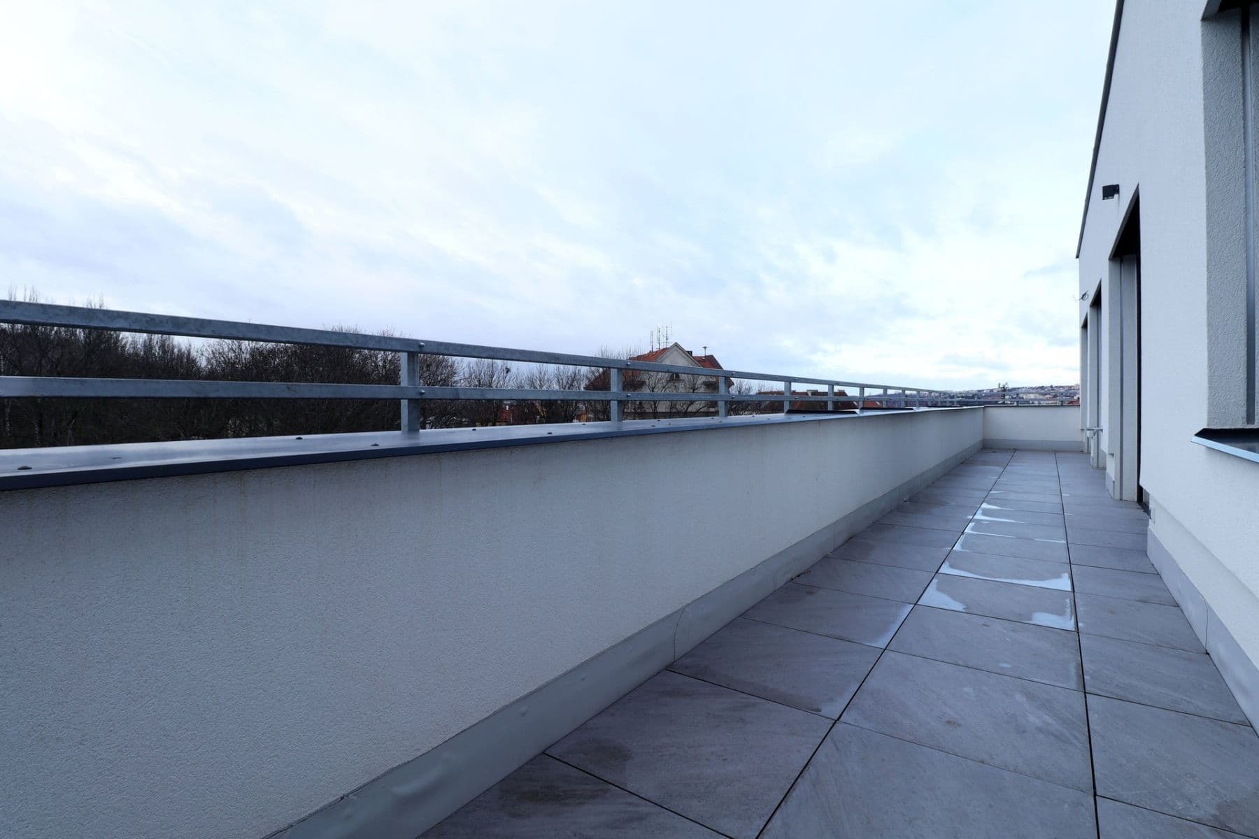 Pronájem bytu 2+kk 54 m², Spojovací, Praha, Praha Pronájem bytu 2+kk 54 m², Spojovací, Praha, Praha