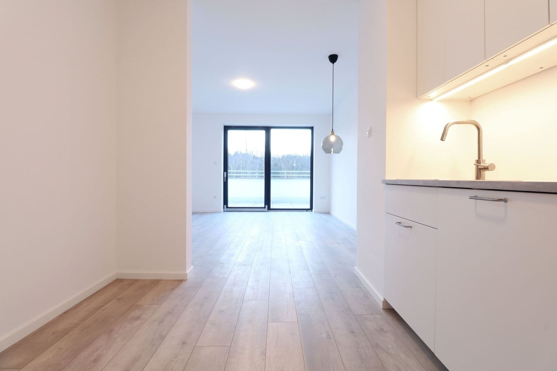 Pronájem bytu 2+kk 54 m², Spojovací, Praha, Praha Pronájem bytu 2+kk 54 m², Spojovací, Praha, Praha