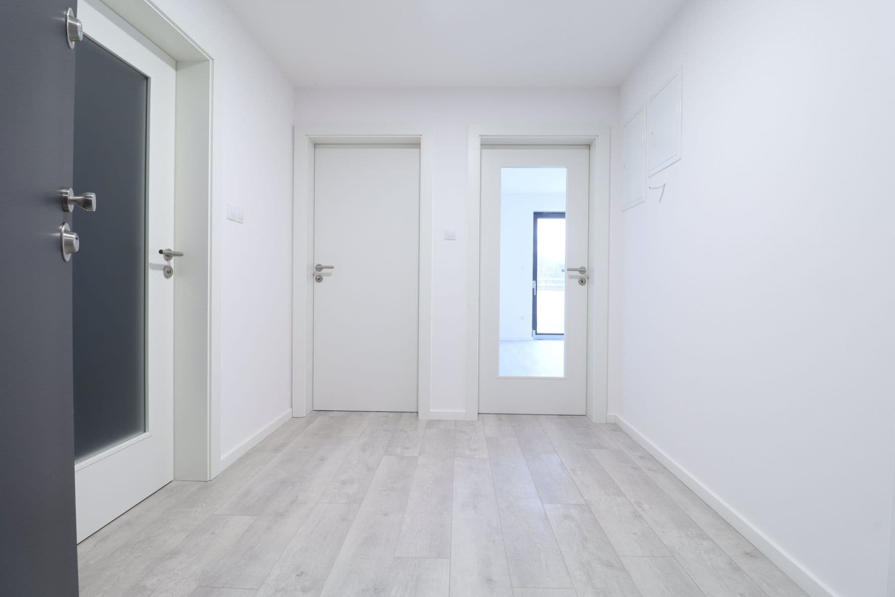 Pronájem bytu 2+kk 54 m², Spojovací, Praha, Praha Pronájem bytu 2+kk 54 m², Spojovací, Praha, Praha
