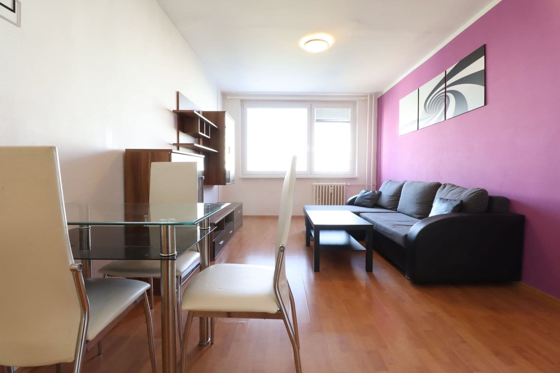 Pronájem bytu 2+kk 43 m², Modrá, Praha, Praha Pronájem bytu 2+kk 43 m², Modrá, Praha, Praha