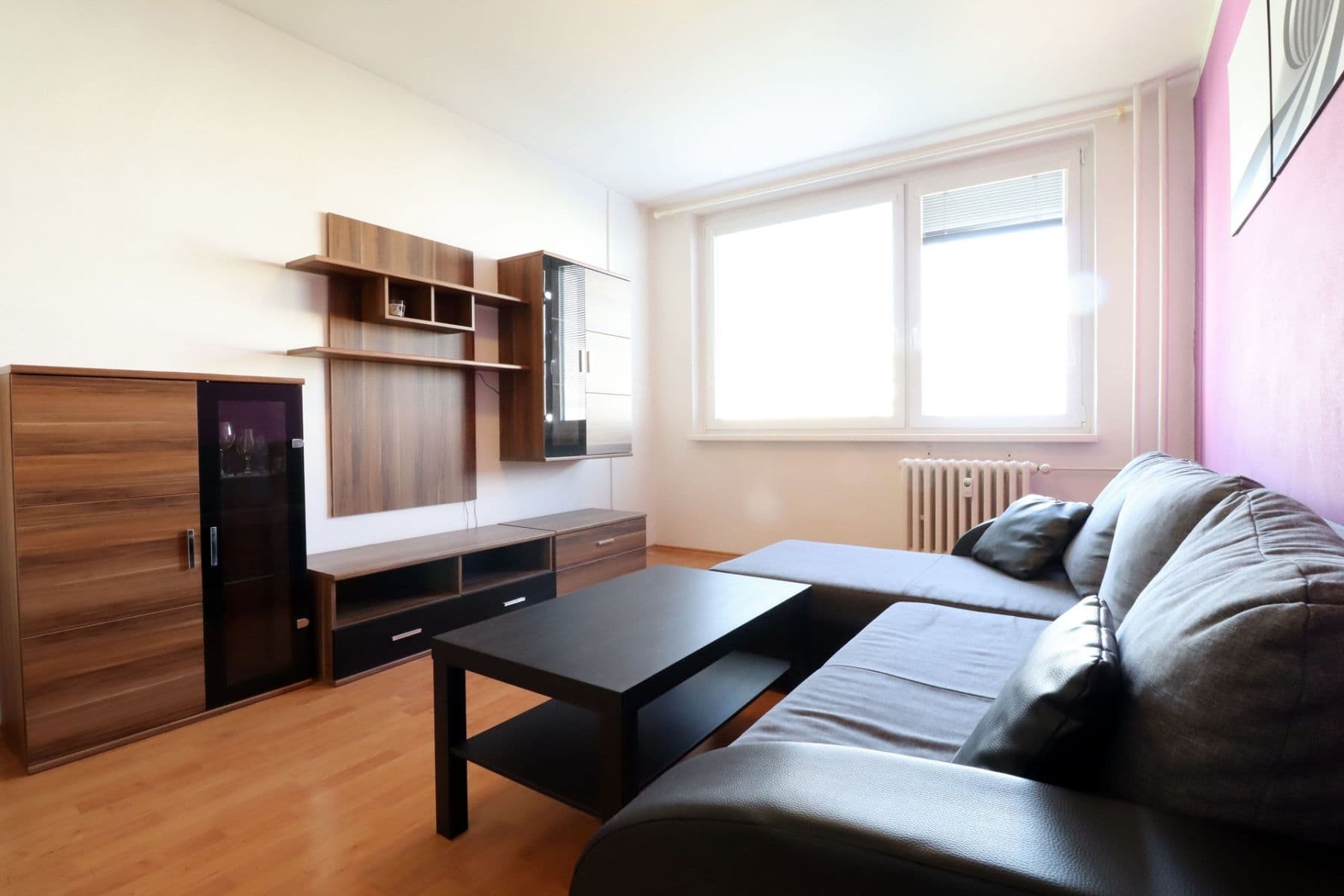 Pronájem bytu 2+kk 43 m², Modrá, Praha, Praha Pronájem bytu 2+kk 43 m², Modrá, Praha, Praha