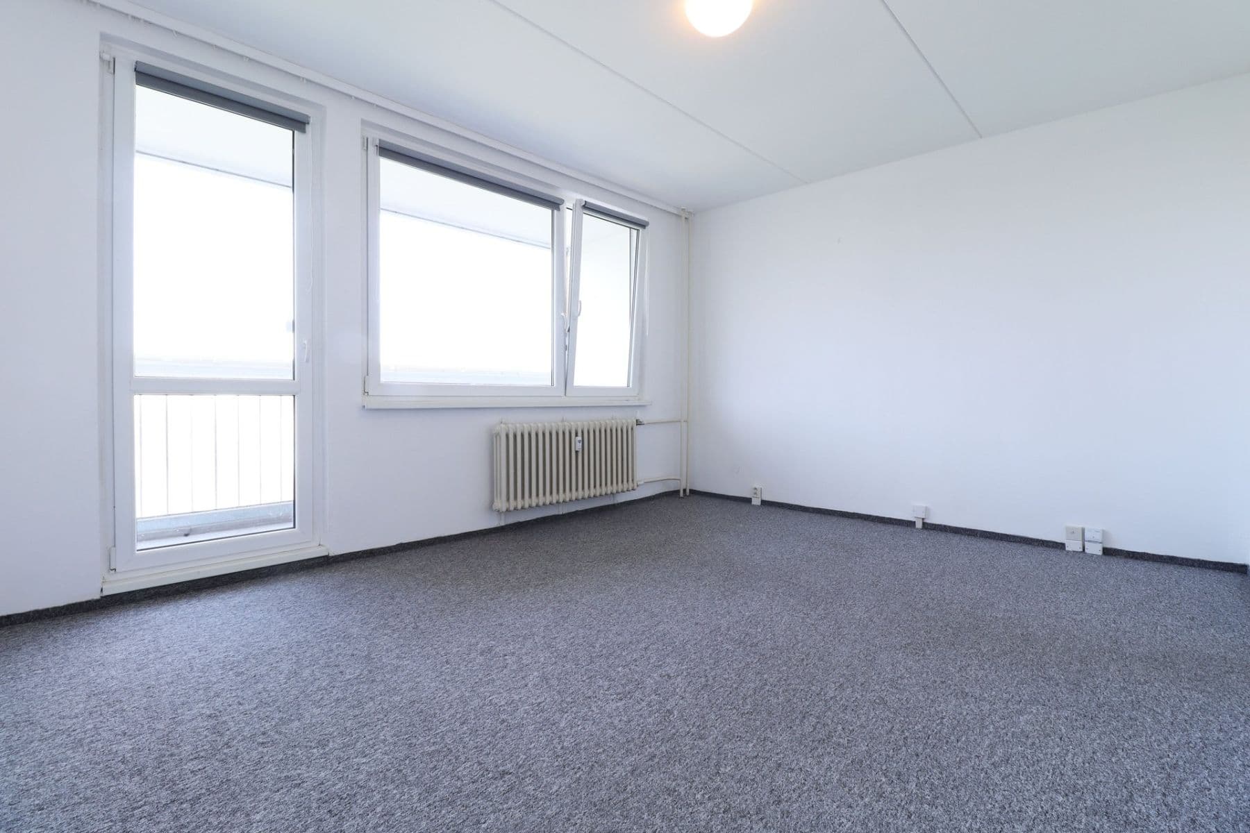 Pronájem bytu 1+kk 28 m², Svídnická, Praha, Praha Pronájem bytu 1+kk 28 m², Svídnická, Praha, Praha