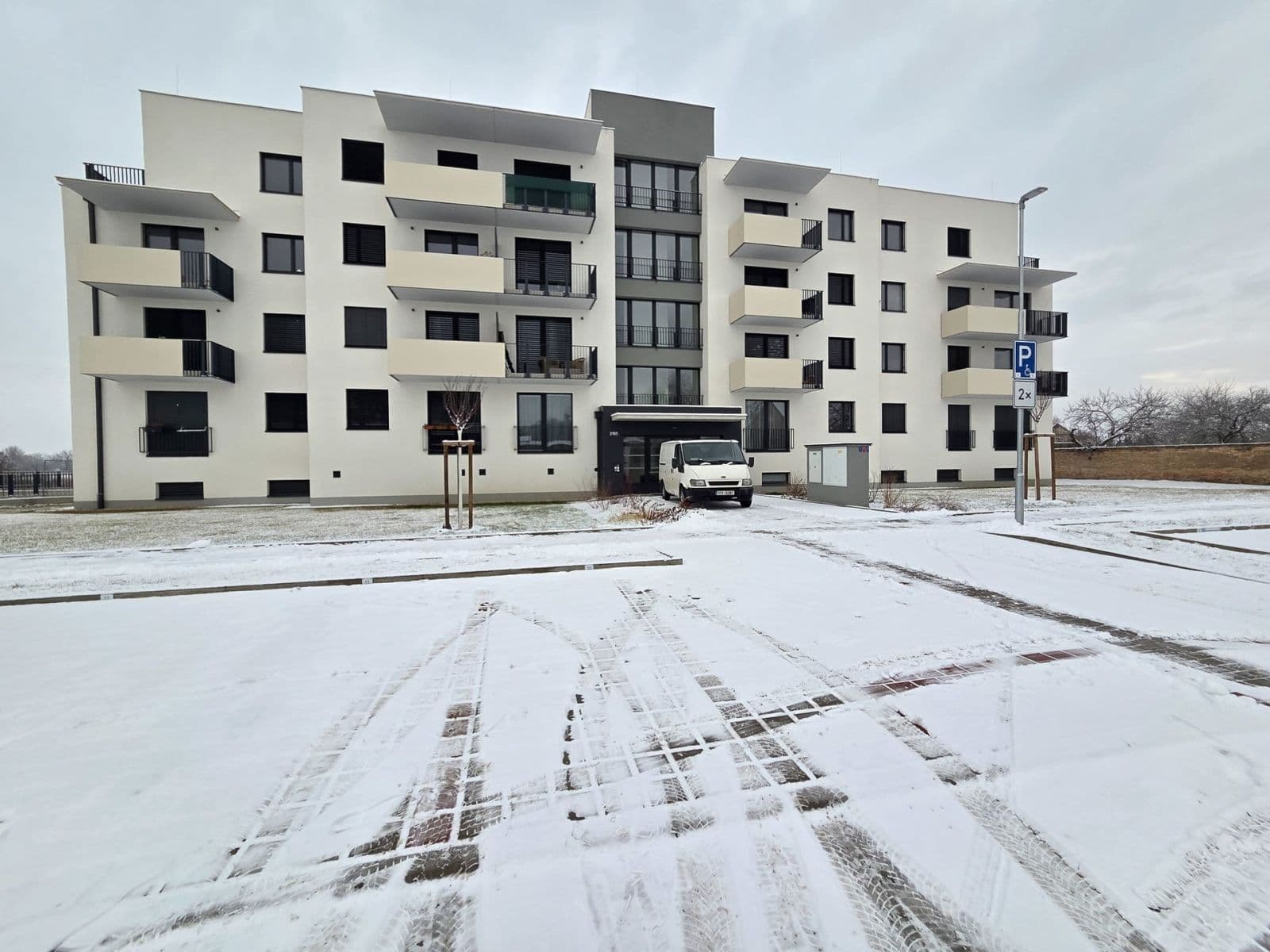 Pronájem bytu 1+kk 32 m², Šípková, Lysá nad Labem, Středočeský kraj Pronájem bytu 1+kk 32 m², Šípková, Lysá nad Labem, Středočeský kraj