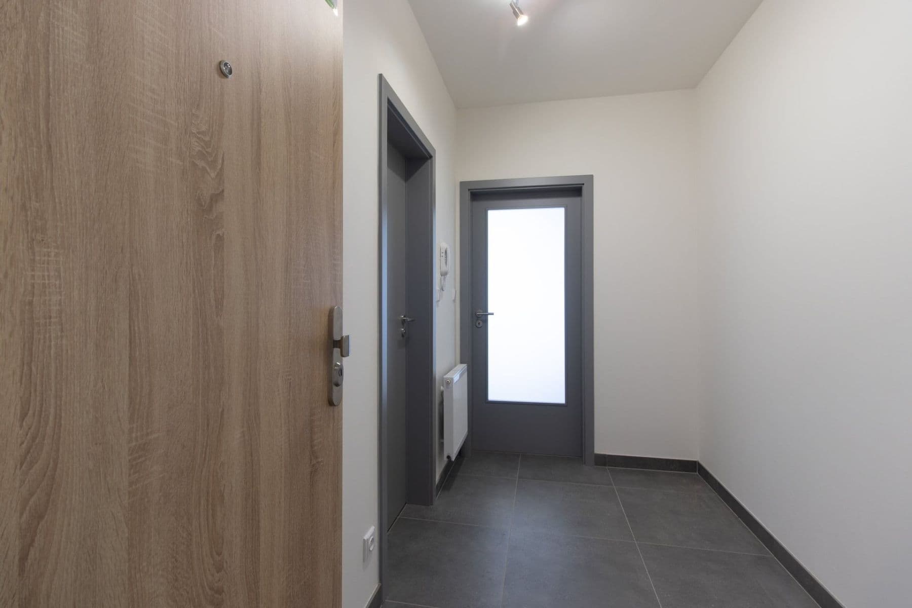 Pronájem bytu 1+kk 32 m², Šípková, Lysá nad Labem, Středočeský kraj Pronájem bytu 1+kk 32 m², Šípková, Lysá nad Labem, Středočeský kraj