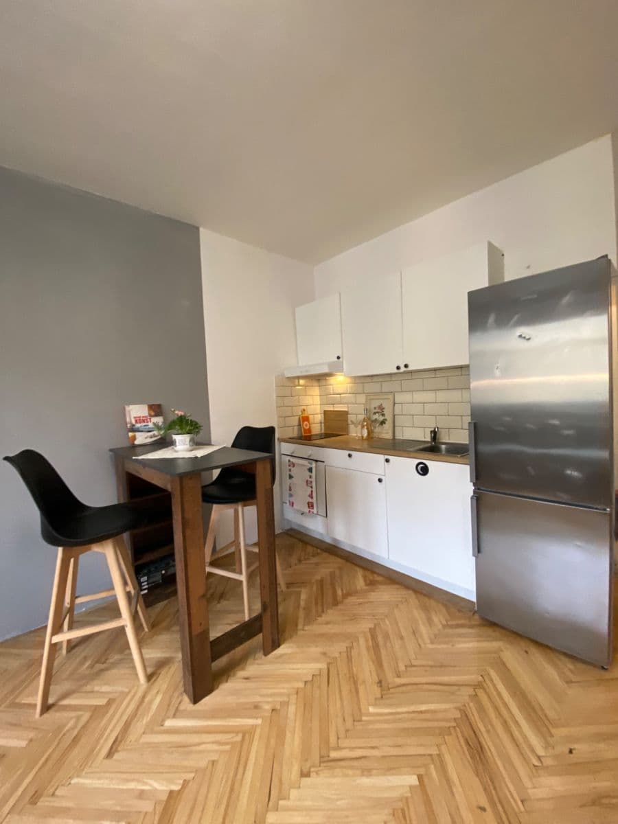 Prodej bytu 1+kk 22 m², Františka Kadlece, Praha, Praha Prodej bytu 1+kk 22 m², Františka Kadlece, Praha, Praha