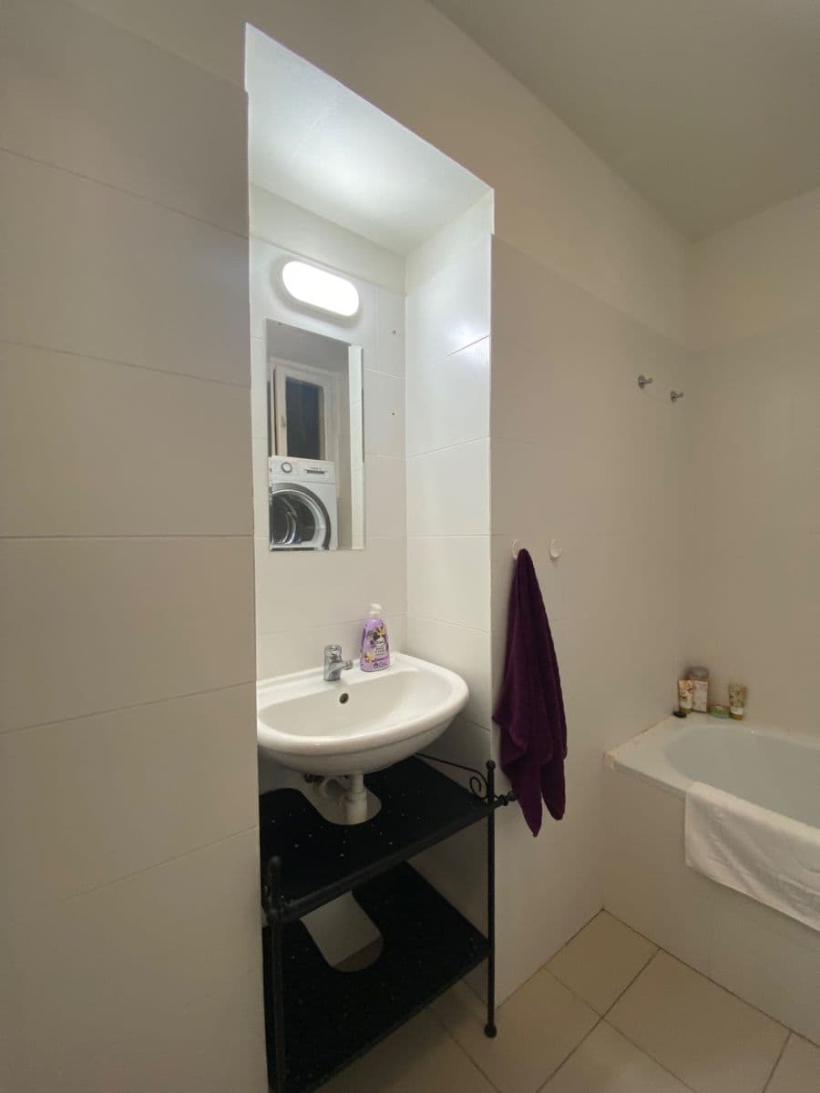 Prodej bytu 1+kk 22 m², Františka Kadlece, Praha, Praha Prodej bytu 1+kk 22 m², Františka Kadlece, Praha, Praha