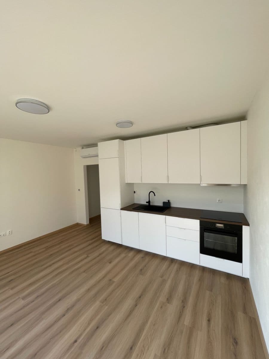 Prodej bytu 2+kk 52 m², Lázně, Bystřice pod Hostýnem, Zlínský kraj Prodej bytu 2+kk 52 m², Lázně, Bystřice pod Hostýnem, Zlínský kraj