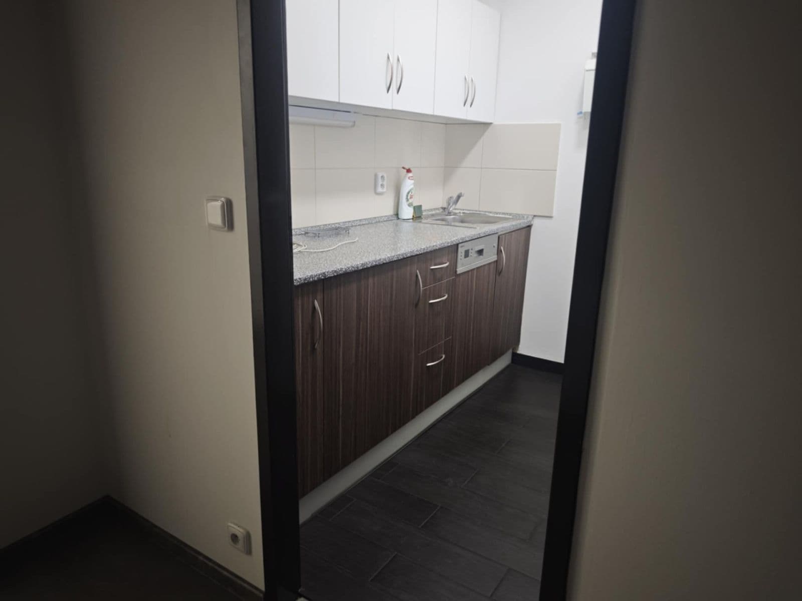 Pronájem kanceláře 186 m², Na Poříčí, Praha, Praha Pronájem kanceláře 186 m², Na Poříčí, Praha, Praha