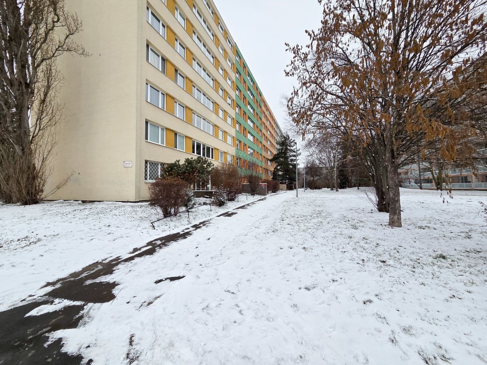 Pronájem bytu 1+kk 27 m², Kaplická, Praha, Praha Pronájem bytu 1+kk 27 m², Kaplická, Praha, Praha