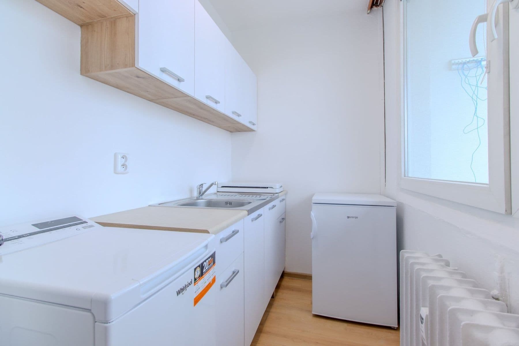 Pronájem bytu 1+kk 27 m², Kaplická, Praha, Praha Pronájem bytu 1+kk 27 m², Kaplická, Praha, Praha