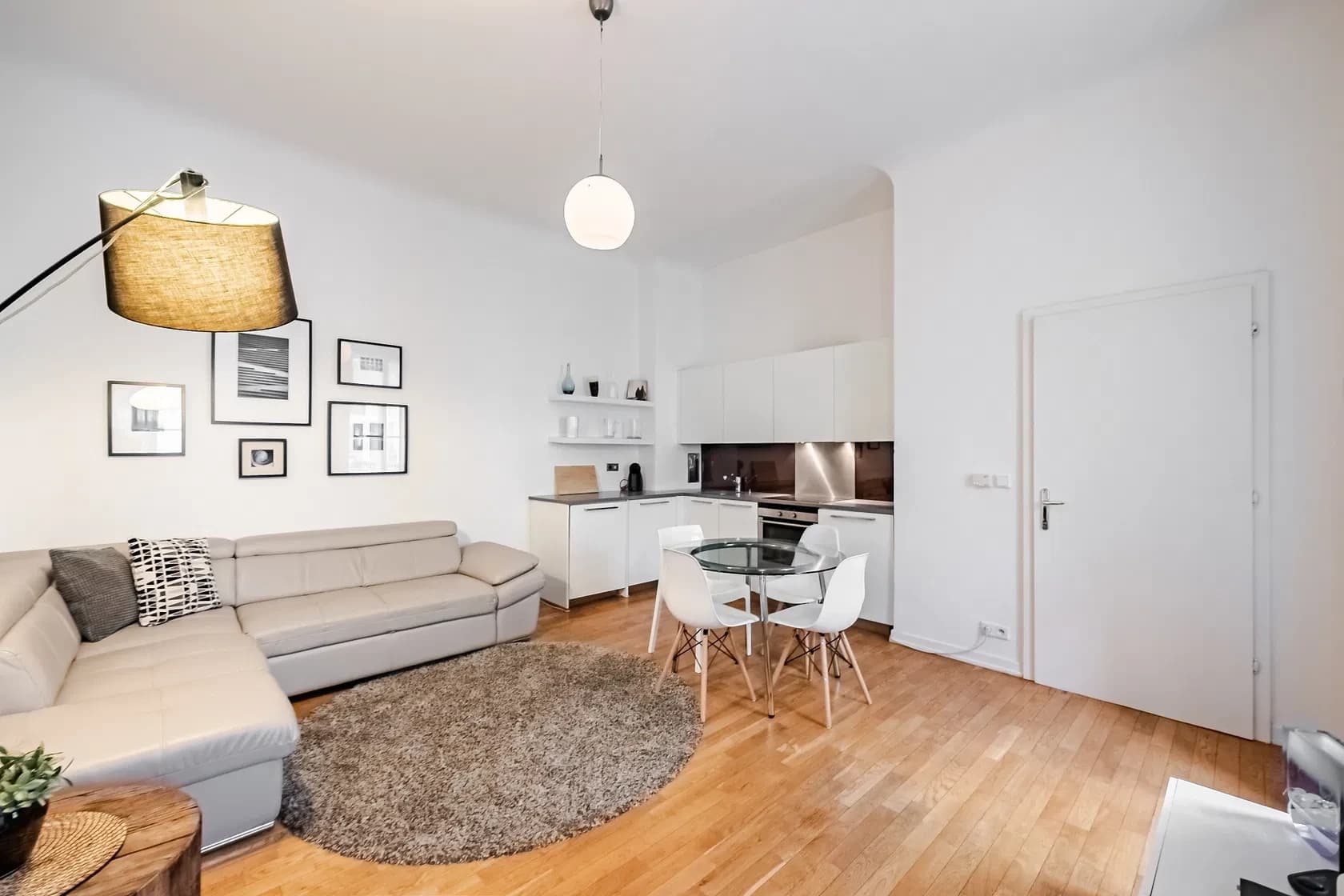 Pronájem bytu 2+kk 48 m², Náprstkova, Praha, Praha Pronájem bytu 2+kk 48 m², Náprstkova, Praha, Praha