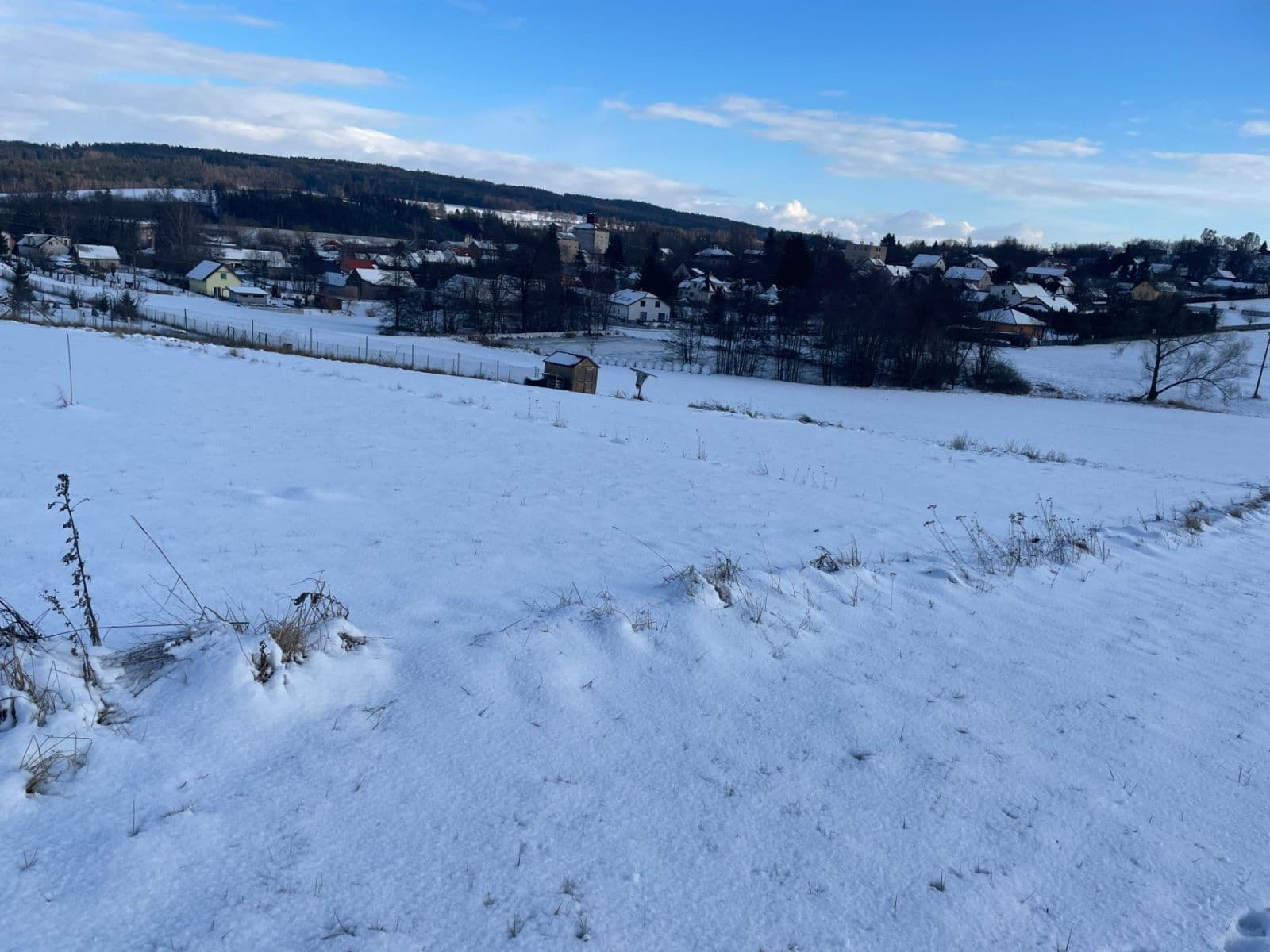 Prodej pozemku 1.880 m², Heřmaničky, Středočeský kraj Prodej pozemku 1.880 m², Heřmaničky, Středočeský kraj