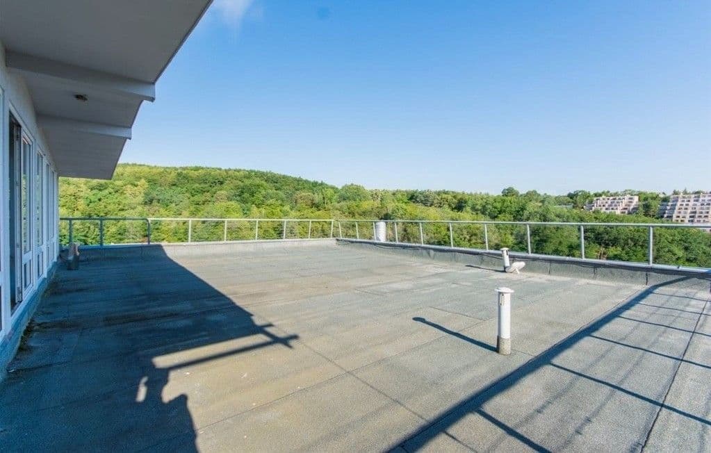 Pronájem kanceláře 22 m², Jenišovská, Praha, Praha Pronájem kanceláře 22 m², Jenišovská, Praha, Praha