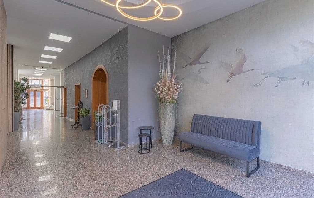 Pronájem kanceláře 22 m², Jenišovská, Praha, Praha Pronájem kanceláře 22 m², Jenišovská, Praha, Praha