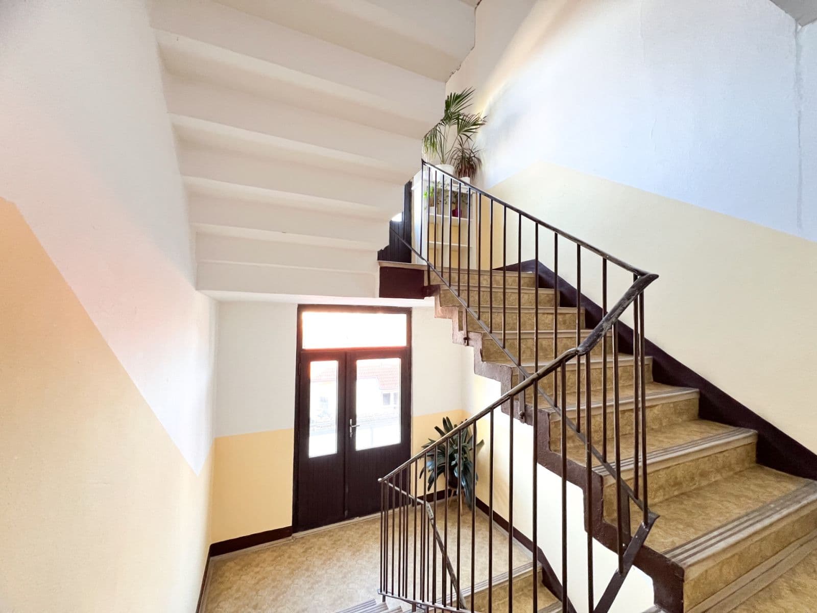 Pronájem bytu 3+1 56 m², Ječná, Hradec Králové, Královéhradecký kraj Pronájem bytu 3+1 56 m², Ječná, Hradec Králové, Královéhradecký kraj