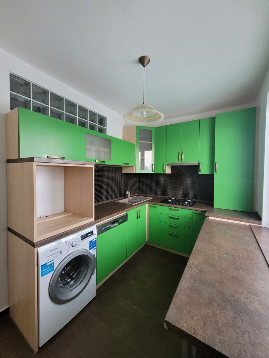 Prodej bytu 4+1 72 m², Žilinská, Ostrava, Moravskoslezský kraj Prodej bytu 4+1 72 m², Žilinská, Ostrava, Moravskoslezský kraj