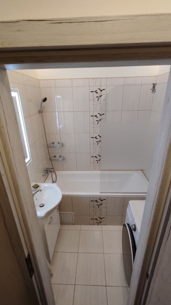 Pronájem bytu 2+kk 53 m², Tupolevova, Praha, Praha Pronájem bytu 2+kk 53 m², Tupolevova, Praha, Praha