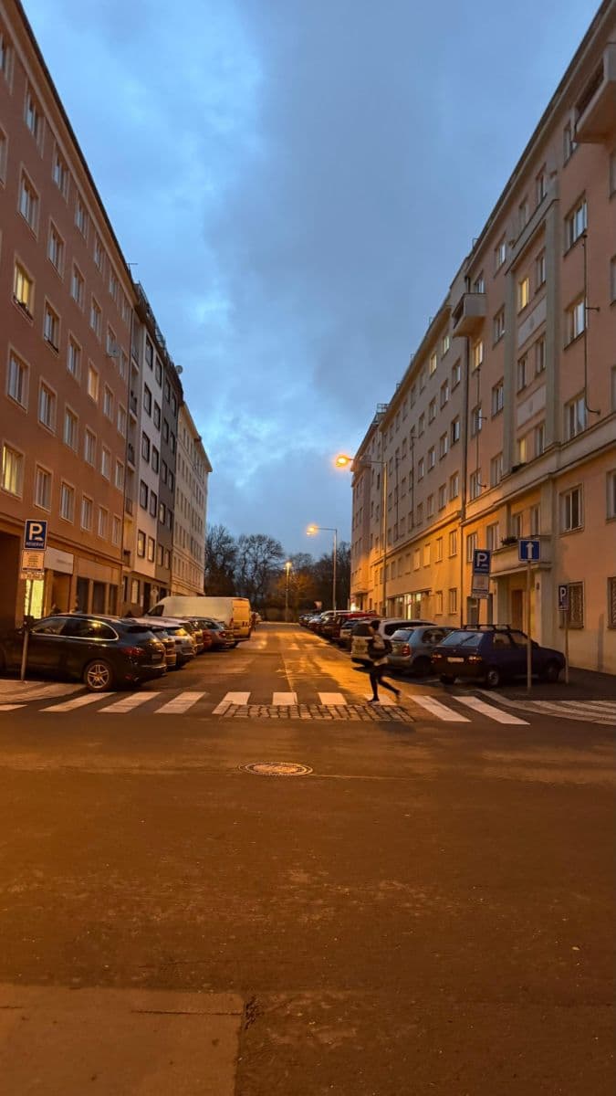 Pronájem bytu 2+kk 32 m², Písecká, Praha, Praha Pronájem bytu 2+kk 32 m², Písecká, Praha, Praha