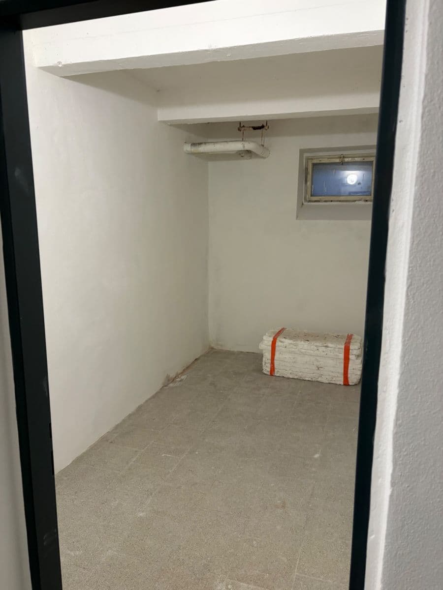 Pronájem bytu 3+kk 62 m², Revoluční, Žďár nad Sázavou, Kraj Vysočina Pronájem bytu 3+kk 62 m², Revoluční, Žďár nad Sázavou, Kraj Vysočina