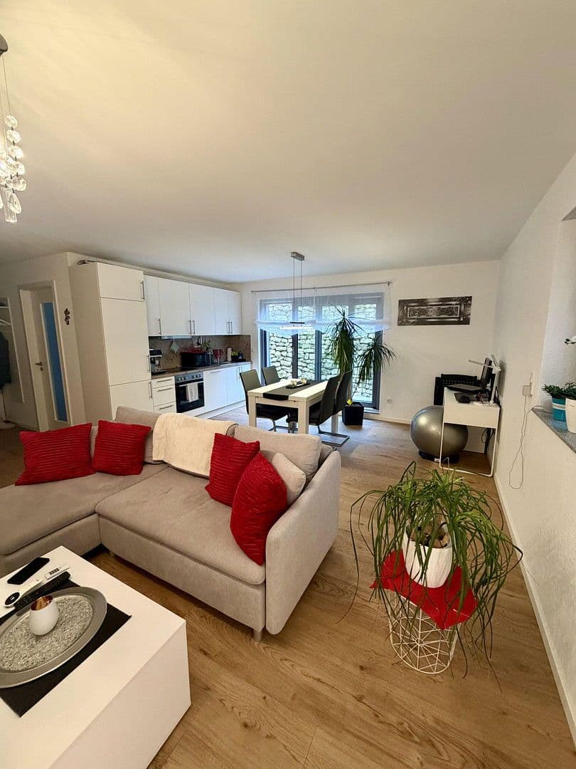 Pronájem bytu 2+1 64 m², Griesheim, Hessen Pronájem bytu 2+1 64 m², Griesheim, Hessen